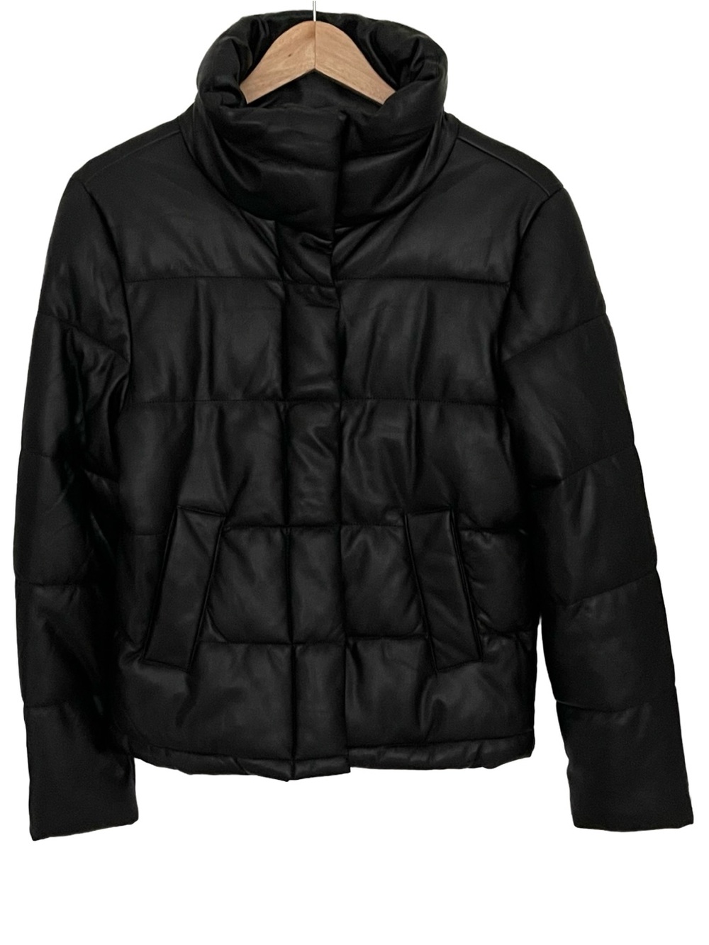 7 For All Mankind Vegan Leather Cropped Puffer Jacket Black XS